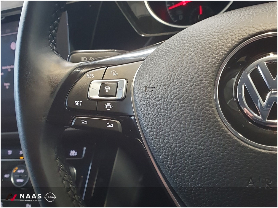 2021 Volkswagen Touran HIGHLINE 1.4 TSI (212) €30,945