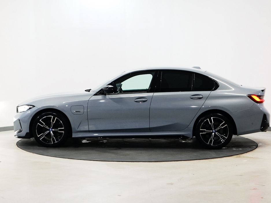 2022 BMW 3 Series *81* M SPORT AUTO €36,900