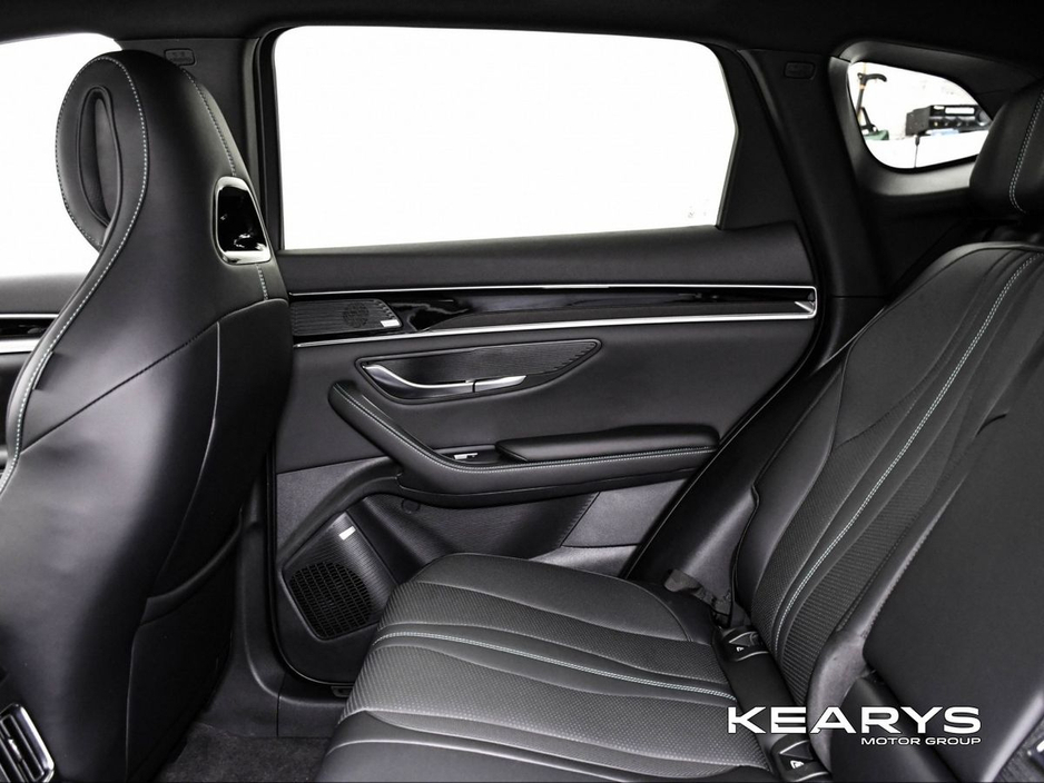 2026 BYD Seal U - image 9