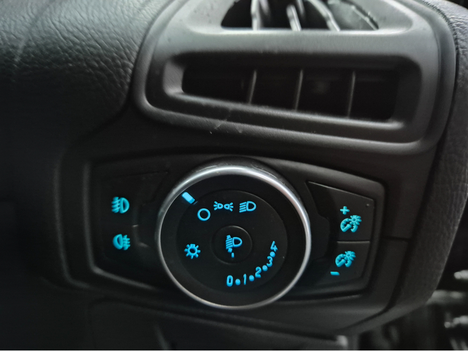 2017 Ford Focus 1.5 TDCI ST-LINE 120PS 5 5DR €12,950