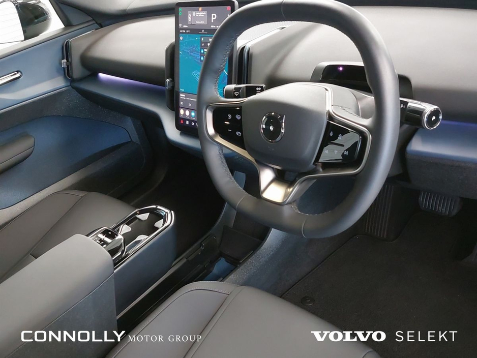 2024 Volvo EX30 - image 10