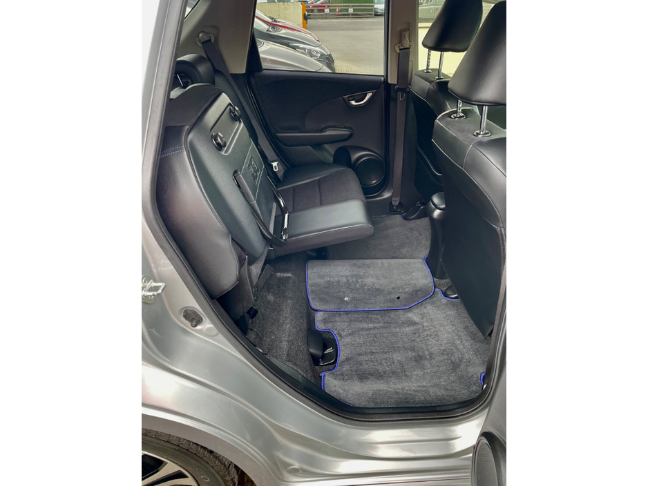 2014 Honda Shuttle - image 21