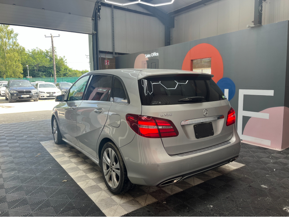 2019 Mercedes-Benz B Class MERCEDES B CLASS AUTOMATIC B180 / 34k KMs / REVERSE CAMERA , HEATED SEATS & MORE €21,950