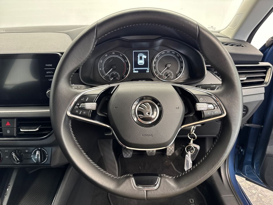 2021 Skoda Kamiq - image 13