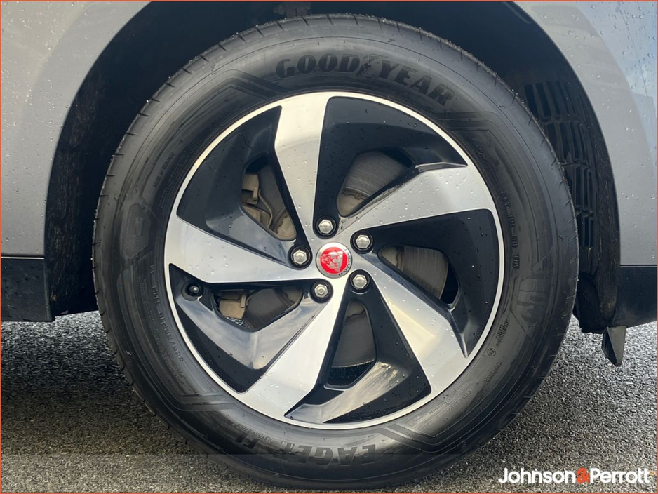 2022 Jaguar F-Pace 2.0 I4 PHEV 404 PS AWD Auto S €42,900