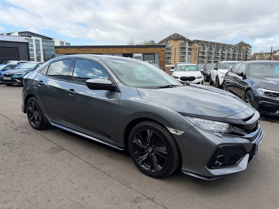2019 Honda Civic - image 2