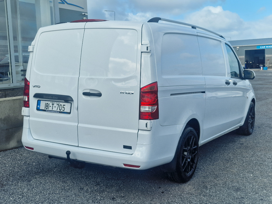 2018 Mercedes-Benz Vito - image 3