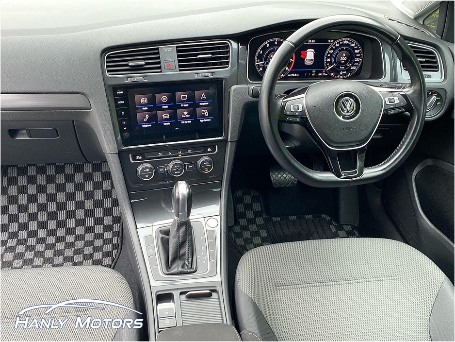 2019 Volkswagen Golf - image 16