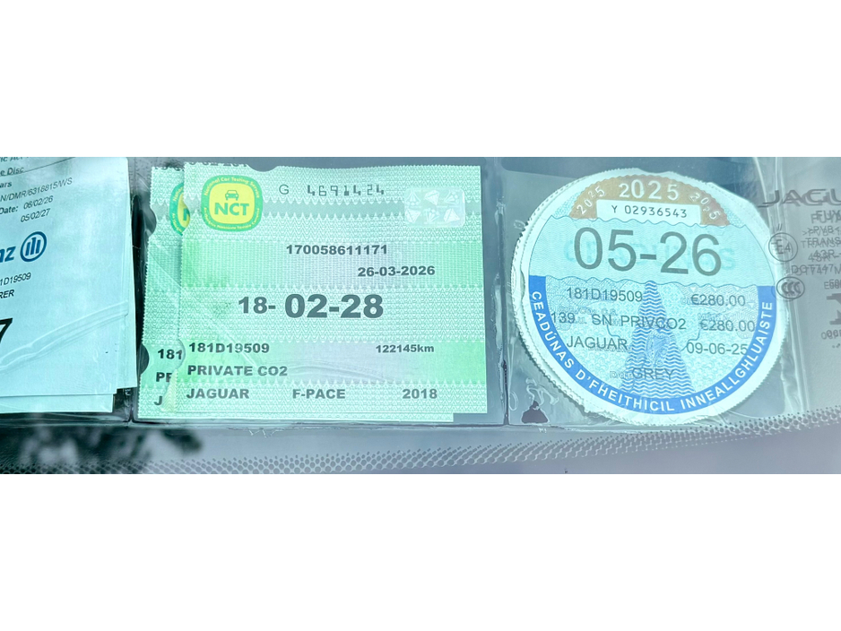 2018 Jaguar F-Pace - image 25