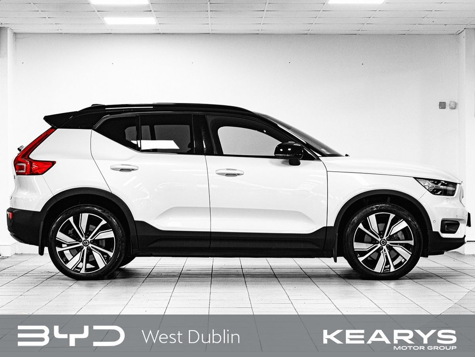 2022 Volvo XC40 XC40 RECHARGE (231hp) €28,490