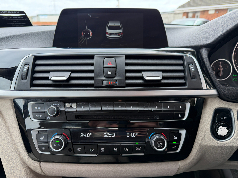 2017 BMW 3 Series - image 18