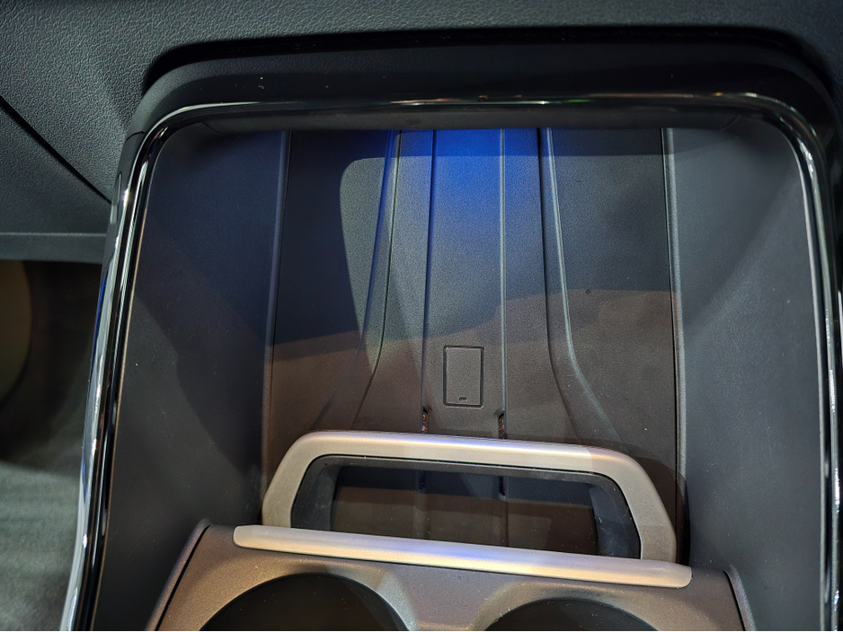 2023 BMW 2 Series Active Tourer - image 34