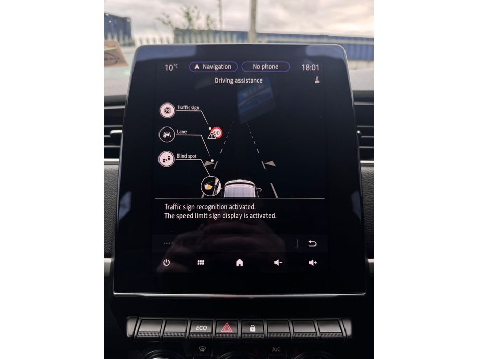 2020 Renault Zoe - image 31