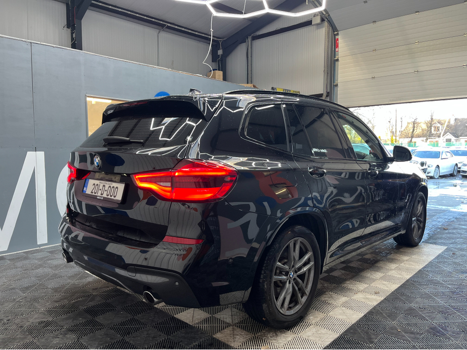 2020 BMW X3 2020 BMW X5XDRIVE 30E M-SPORT EDITION JOY 2.0 AUTOMATIC / CRUISE CONTROL / 360° PARKING CAMERA / ELECTRIC MEMORY HEATED FRONT & REAR SEATS / PANORAMIC SUNROOF / PADDLE SHIFTERS / APPLE CARPLAY
