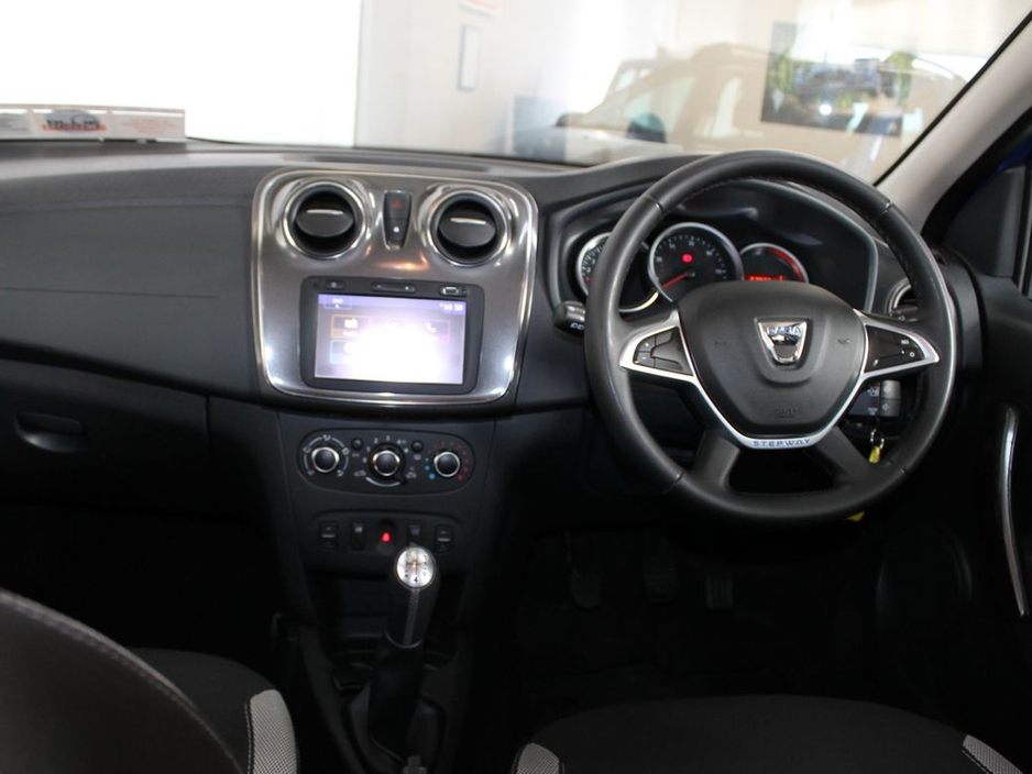 2017 Dacia Sandero 0.9tce (90) Laureate S/S 5DR €8,499