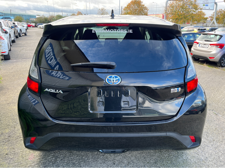 2021 Toyota Aqua AUTOMATIC HYBRID 1.5 PETROL //ADAPTIVE CRUISE CONTROL//CARPLAY//KEYLESS ENTRY//REVERSE CAMERA// €16,950