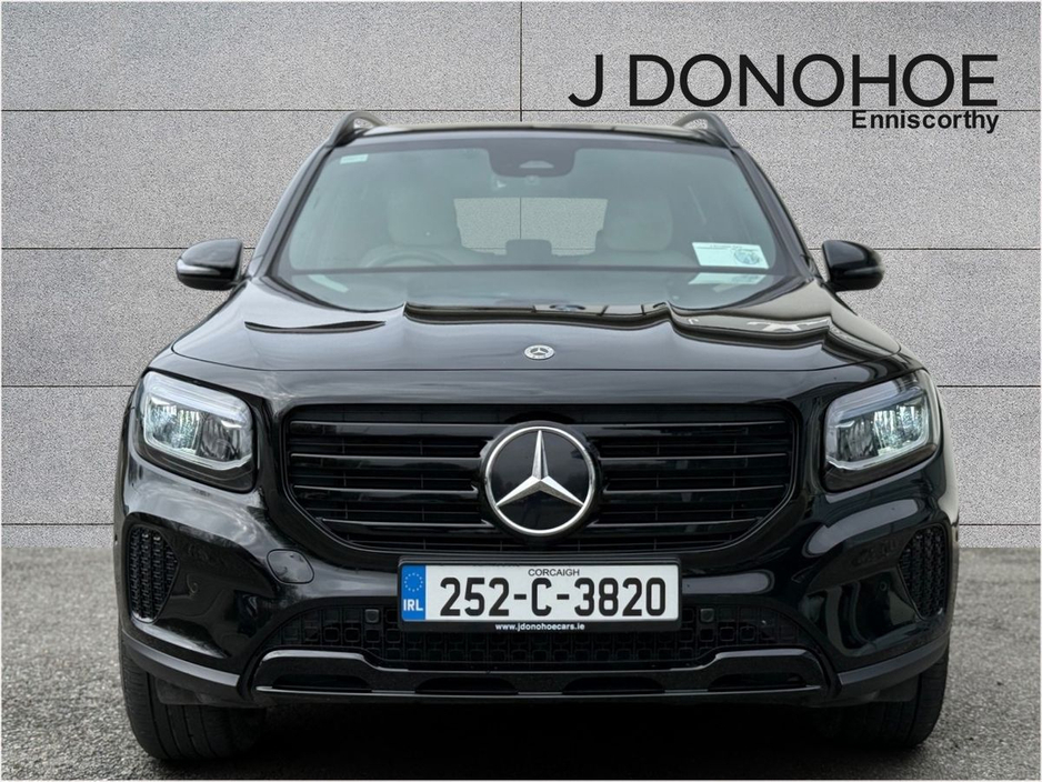 2025 Mercedes-Benz GLB - image 11