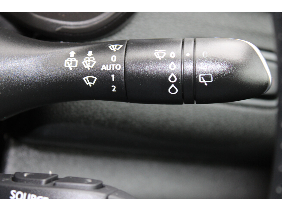 2018 Renault Kadjar - image 22