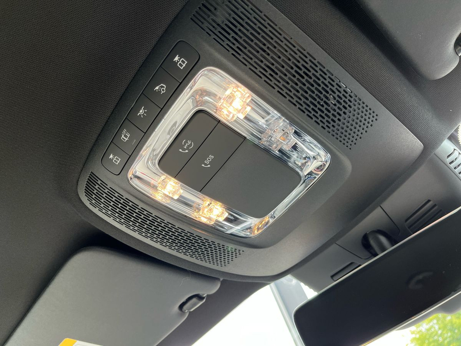 2025 Mercedes-Benz GLB 200D Progressive Line 7 Seater SUV *Saving €12,134 from New* €59,950