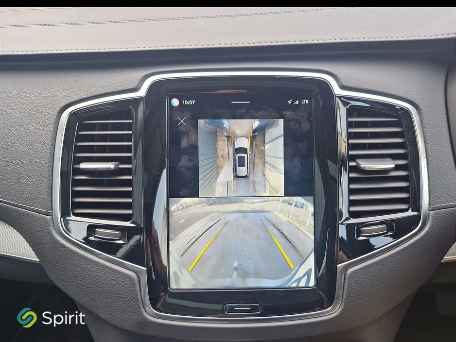 2024 Volvo XC90 - image 12