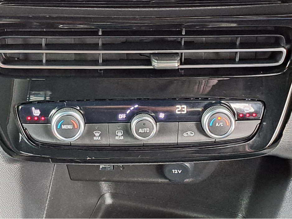 2023 Opel Mokka - image 24