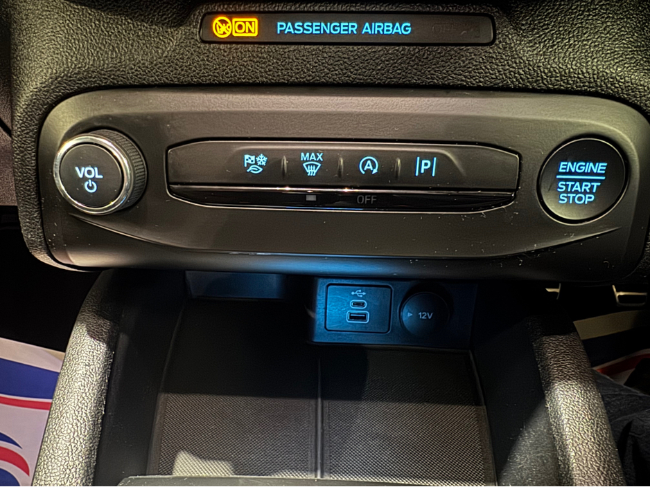 2025 Ford Focus ST-LINE 5DR 1.0T 125 MHEV €29,950