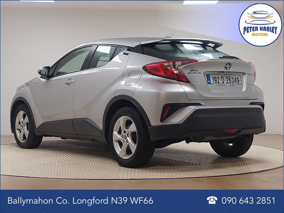 2019 Toyota C-HR 1.8 HYBRID LUNA €19,450