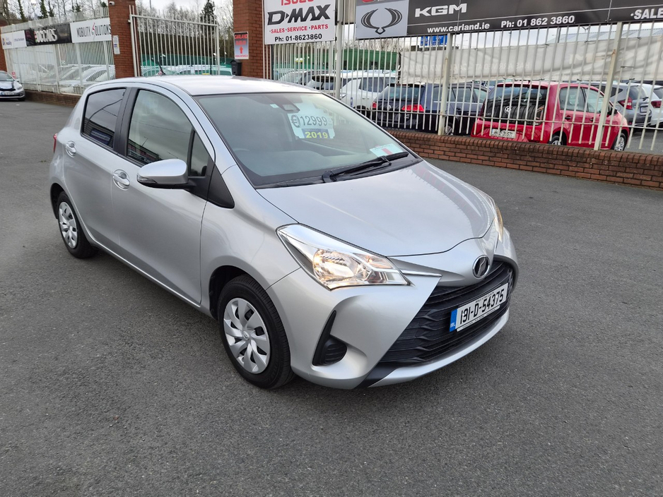 2019 Toyota Vitz - image 15