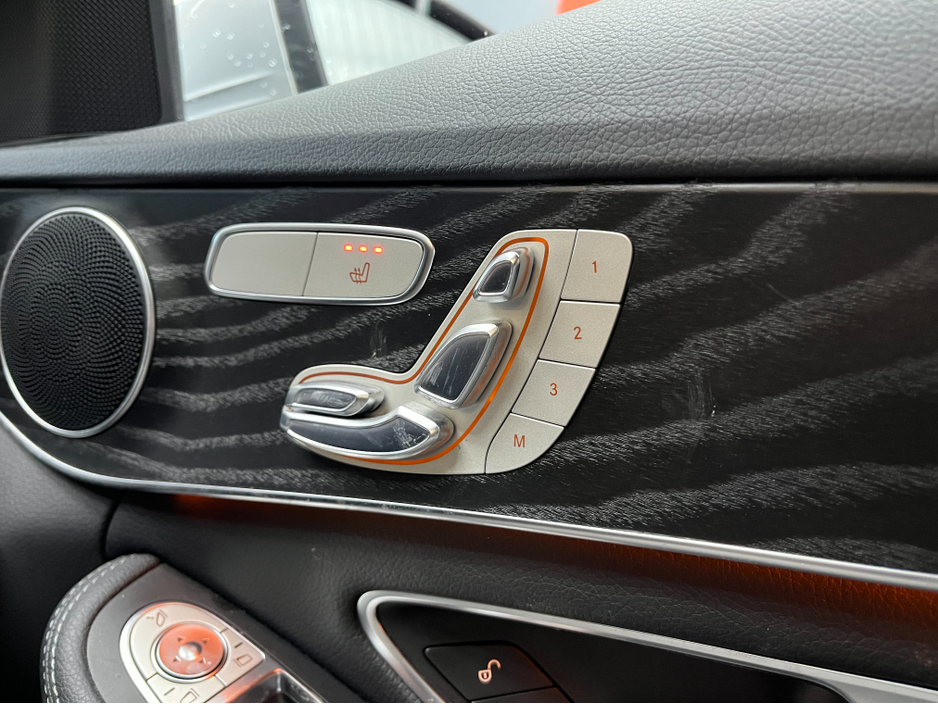 2018 Mercedes-Benz C Class €23950 2018 MERCEDES-BENZ C220D LAUREUS EDITION 2.2 AUTOMATIC / CRUISE CONTROL / REVERSE CAMERA / ELECTRIC MEMORY & HEATED SEATS / PADDLE SHIFTERS / AMBIENT LIGHTS AND MORE €23,950