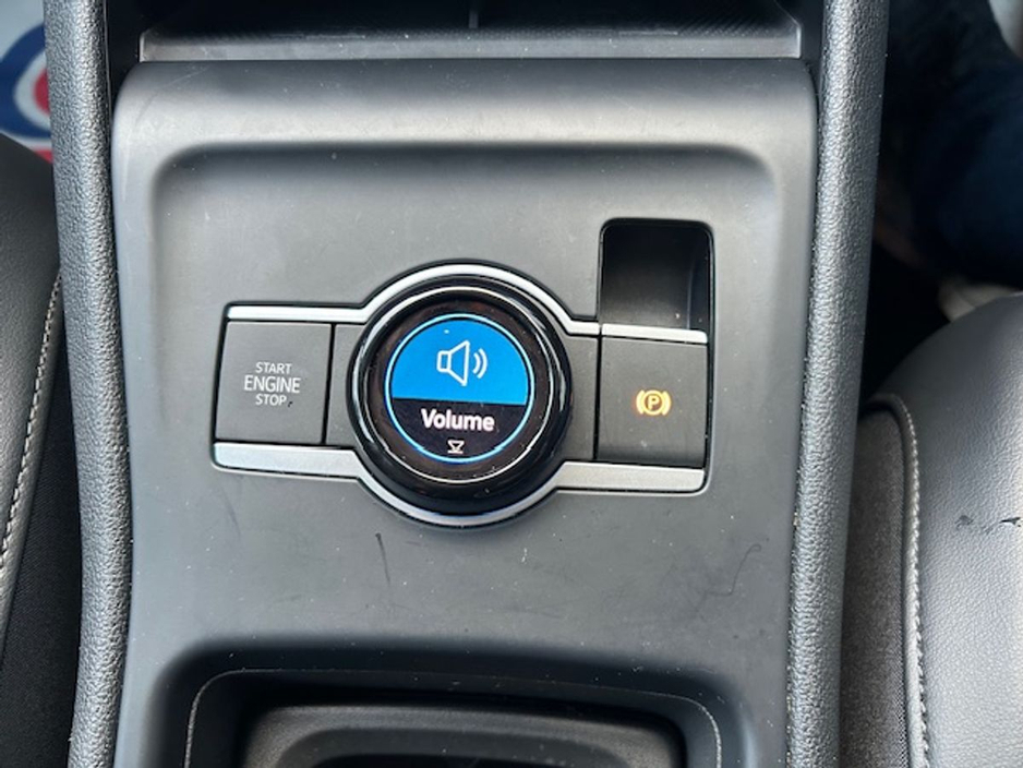 2025 Volkswagen Tiguan - image 26