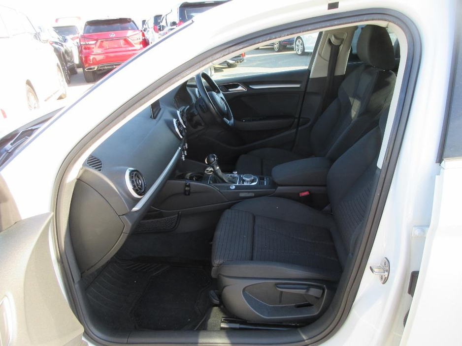 2015 Audi A3 - image 6