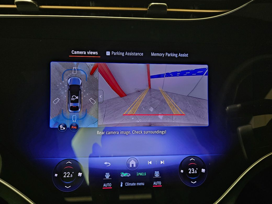 2025 Mercedes-Benz EQS - image 18