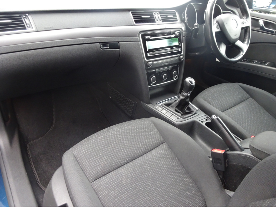 2014 Skoda Superb 1.6 TDI S GREENLINE III 105PS 5 DOOR KEY 11 €7,950