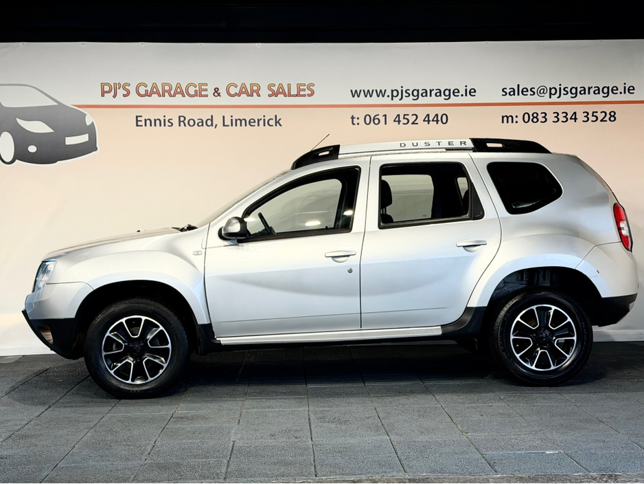 2016 Dacia Duster - image 3