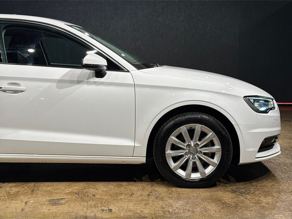 2016 Audi A3 - image 13