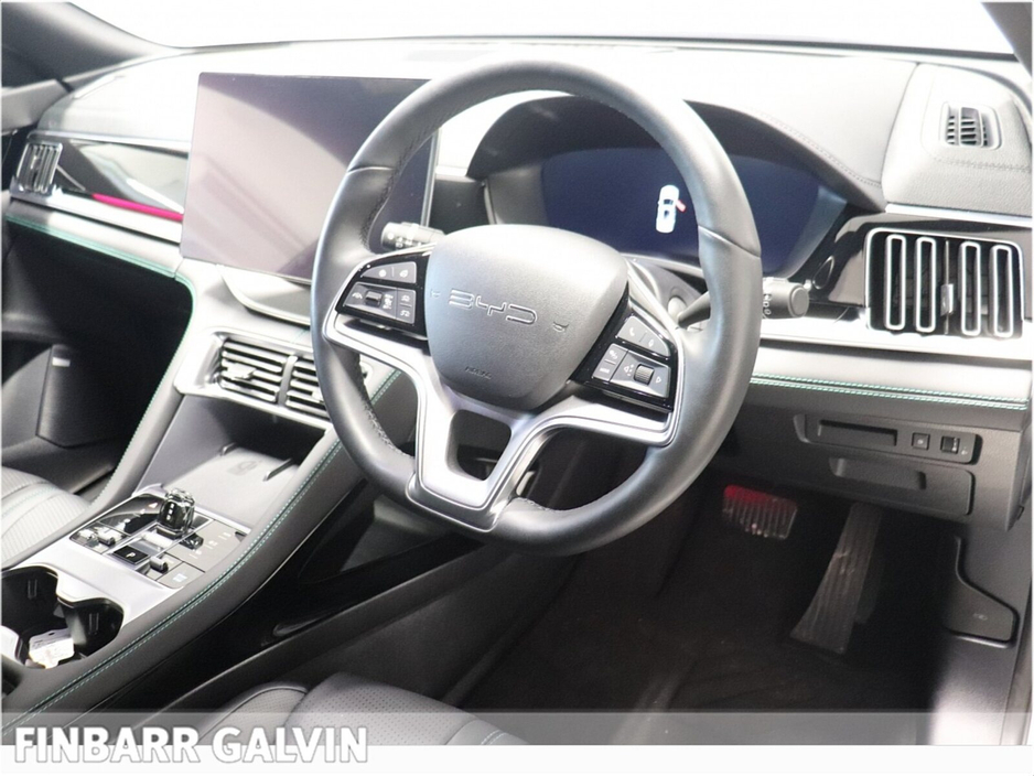 2025 BYD Seal U - image 5