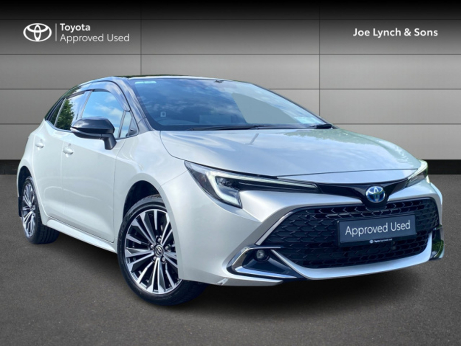 2024 Toyota Corolla COROLLA HB LUNA SPORT €33,945
