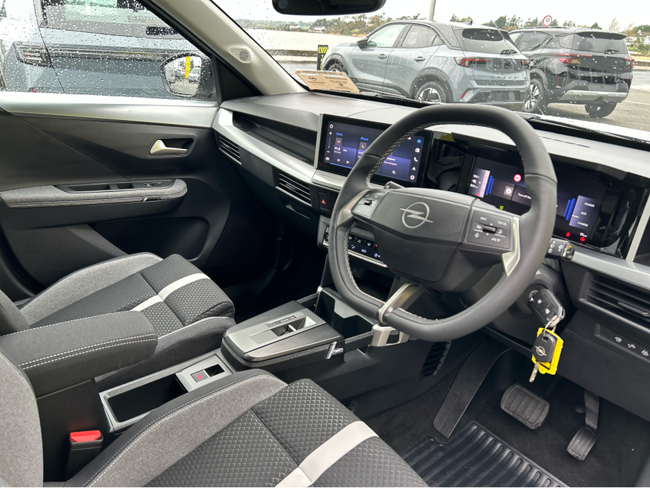 2026 Opel Frontera - image 6