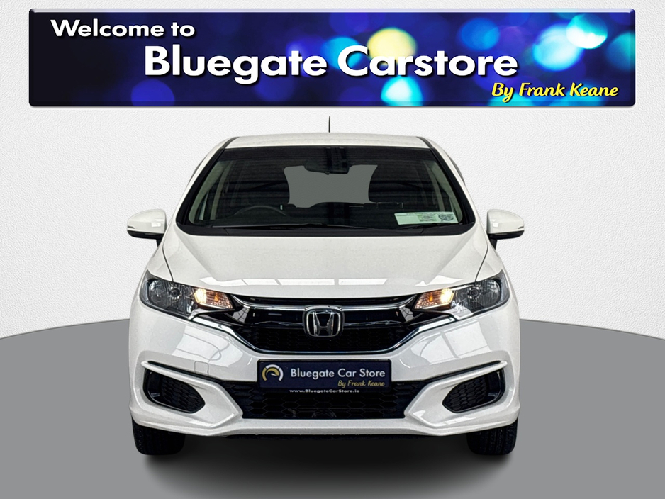 2018 Honda Fit TOUCHSCREEN DISPLAY**MEDIA CONNECTIVITY**KEYLESS START**REVERSE CAMERA**PARKING SENSORS**CRUISE CONTROL**SEMI DIGITAL DASH**LANE ASSIST**EMERGENCY BRAKE ASSIST**AIR CONDITIONING**ELECTRIC WINDOWS** €11,995