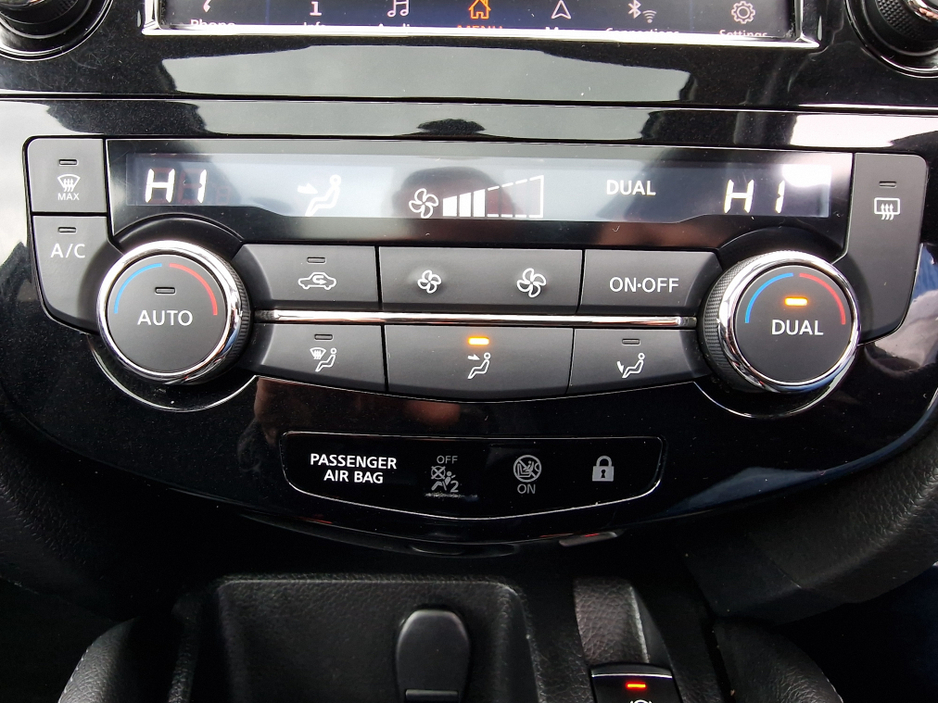 2019 Nissan Qashqai - image 23