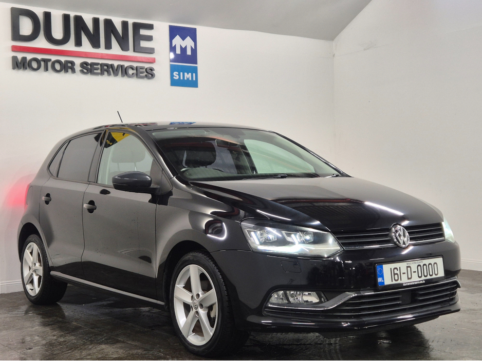 2016 Volkswagen Polo **HIGHLINE**AUTO**LEATHER/ALCANTARA SEATS**HEATED SEATS**ANDROID/APPLE MEDIA RADIO**DISTRONIC CRUISE CONTROL**LED HEADLAMPS**CLIMATE CONTROL**REVERSE CAMERA**AUTO LIGHTS**FOLDING MIRRORS**PADEL SHIFT* €13,899