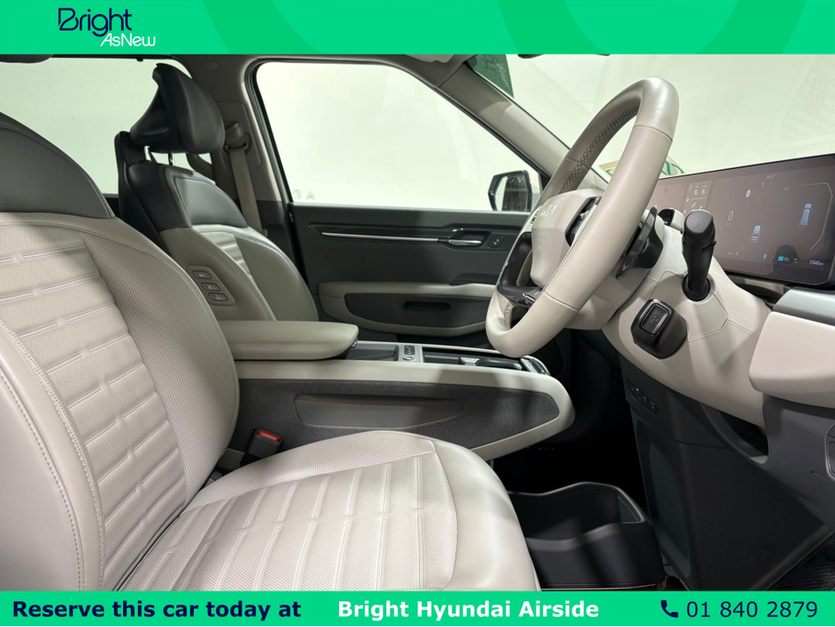 2024 Kia EV9 - image 14