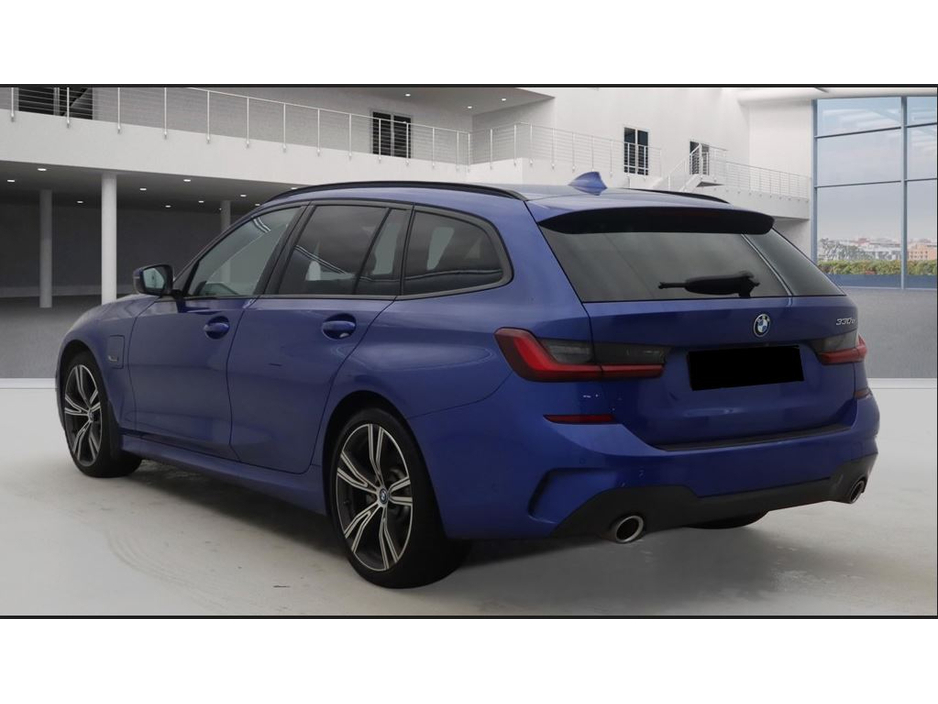 2021 BMW 3 Series 330e M SPORT 292BHP // PANORAMIC SUNROOF // 212 REG // ESTATE €26,995