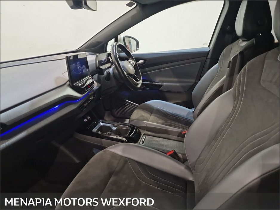 2022 Volkswagen ID.4 LIFE 77kWh 204HP €19,995