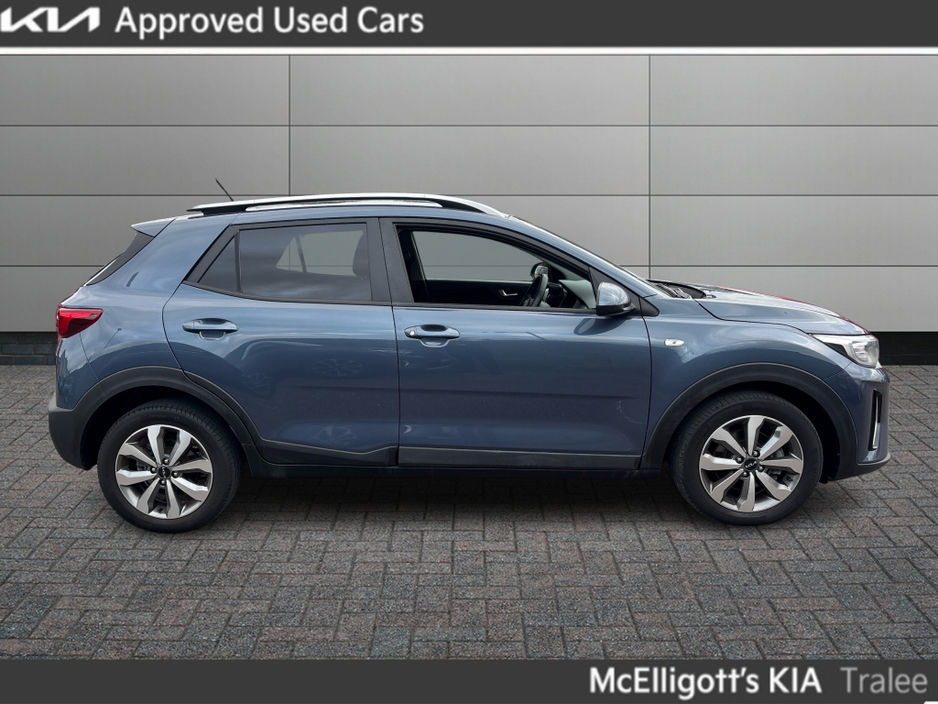 2023 Kia Stonic - image 5