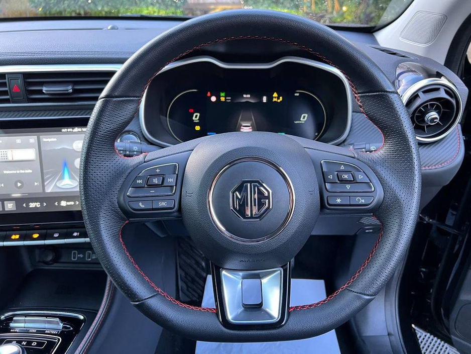 2024 MG ZS TROPHY CONNECT EV // AS NEW CAR // 3, 000 MILES // ADAPTIVE CRUISE CONTROL // DIGITAL CLUSTER €22,900