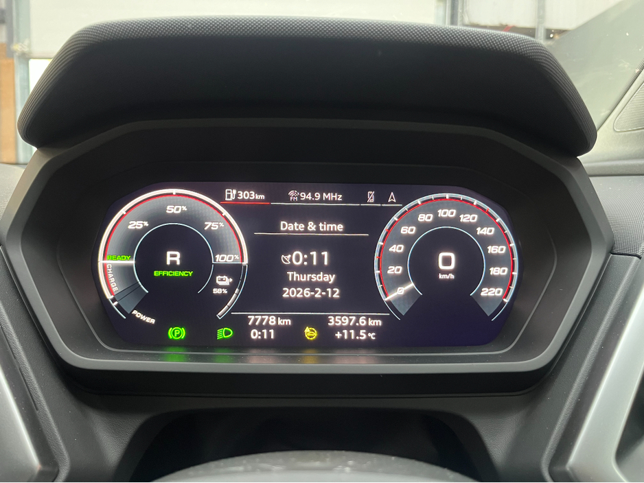 2024 Audi Q4 e-tron €39950! 2024 AUDI Q4 E-TRON SPORTBACK ELECTRIC AUTOMATIC / CRUISE CONTROL / 360° PARKING CAMERA / HEATED SEATS / APPLE CARPLAY / PADDLE SHIFTERS / AMBIENT LIGHTS €39,950