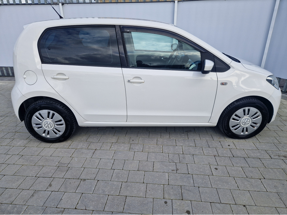 2012 Volkswagen up! - image 11