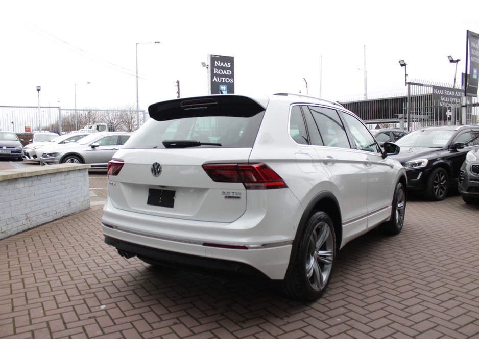 2019 Volkswagen Tiguan - image 4