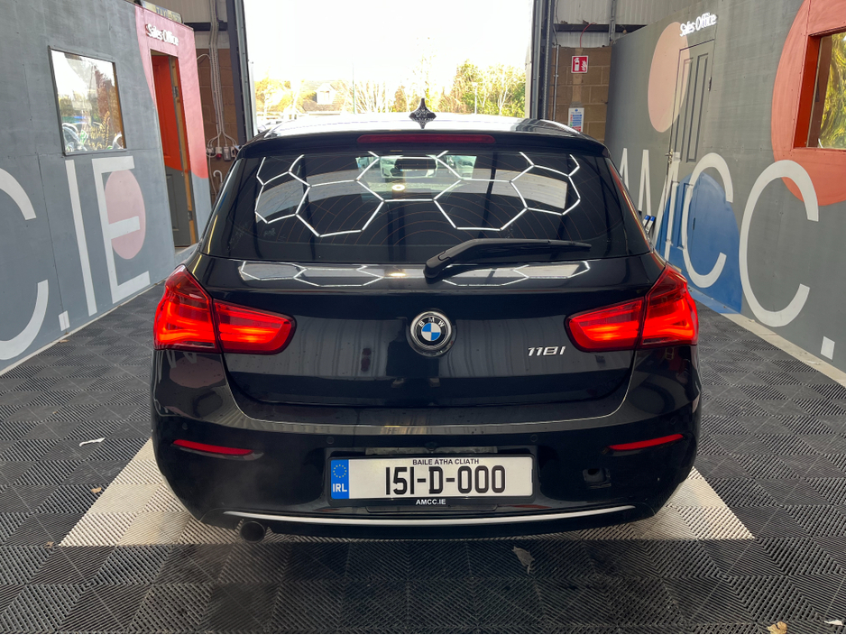 2015 BMW 1 Series - image 3